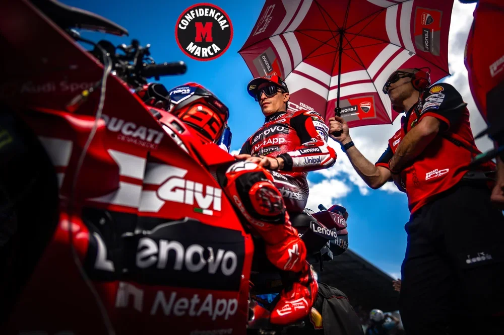 Marc Márquez, en la parrilla de Le Mans, el sábado.